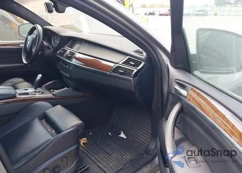 2014 BMW X6 xDrive35I z USA, uszkodzony, nr VIN 5UXFG2C56E0C44026